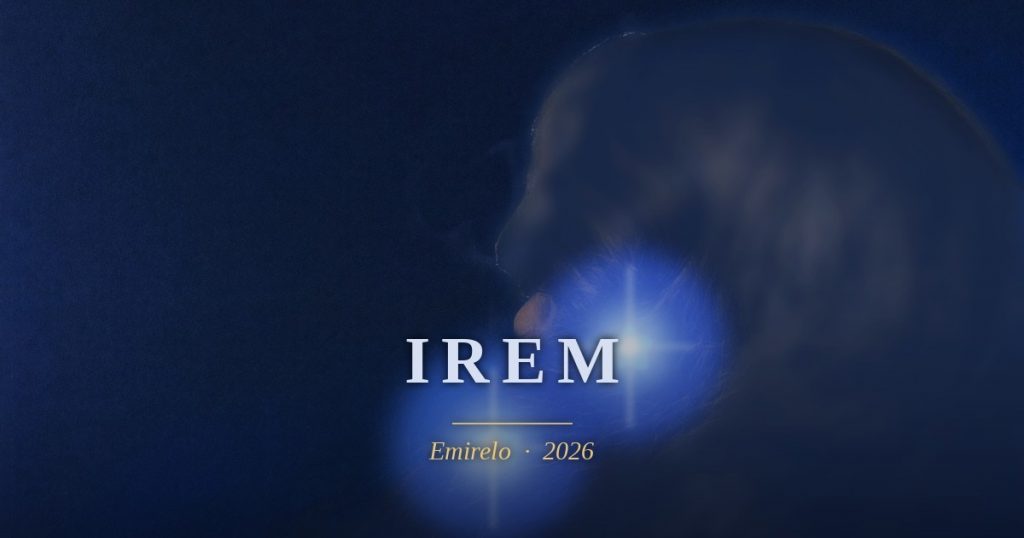« Irem », poème d'Emirelo (2026). Il y a deux etoiles bleues / Réunies dans tes cheveux / Elles chuchotent en tandem / Merveilleux anniversaire Irem.